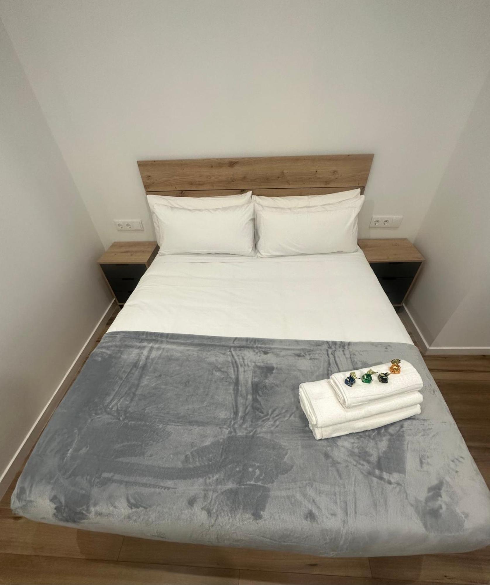 Portobeach Valencia Suites Eksteriør billede
