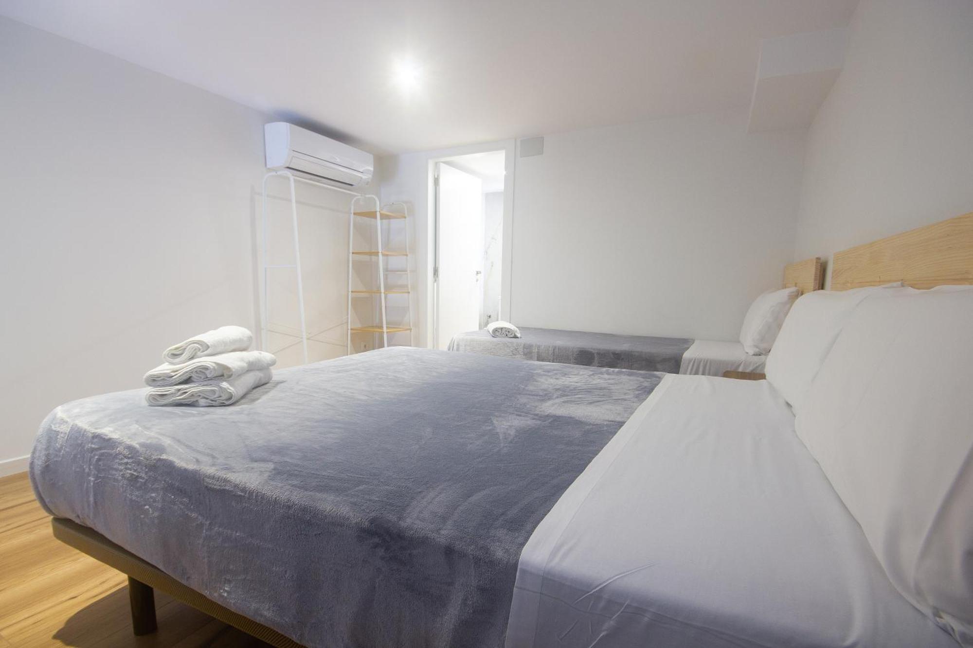 Portobeach Valencia Suites Eksteriør billede